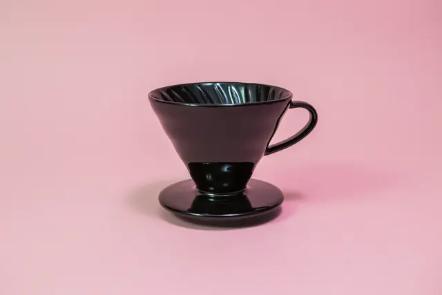 V60 Seramik Kahve Damlatıcısı- Kasuya Model ( Siyah )